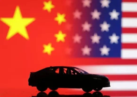 就在刚刚特朗普对中国车企喊话“让中国进来”近日特朗普团队解除了一名与中国汽车