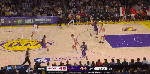 心真的有点紧张现在分差没那么大，好怕下半场，大家都知道的火箭vs湖人