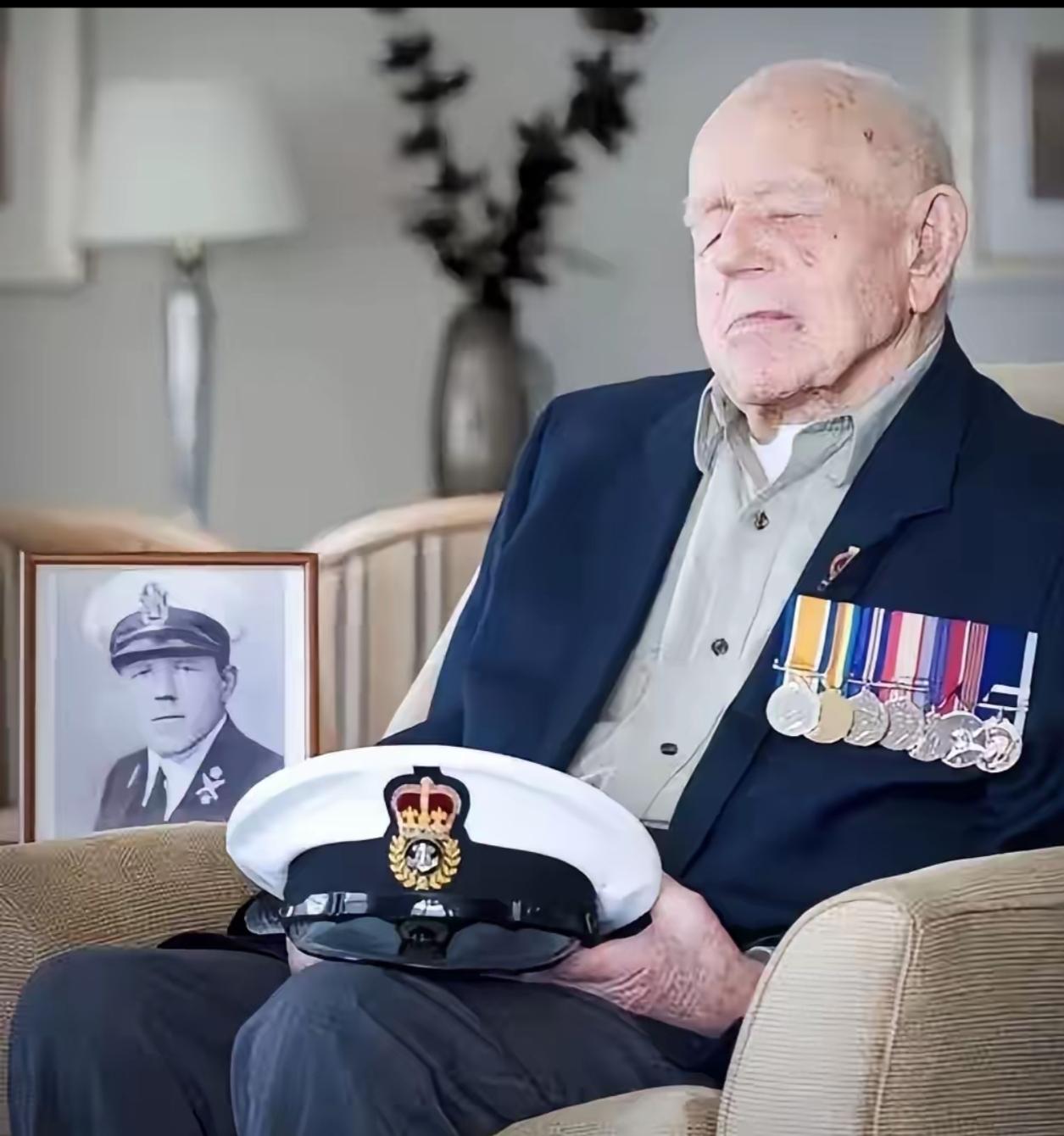 历史有规律，帝国有周期；天道有轮回，苍天饶过谁！英国退役中将、