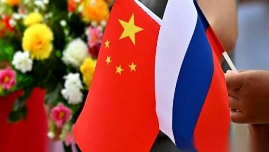 一串代码冻结3000亿！这才是没有硝烟的战争