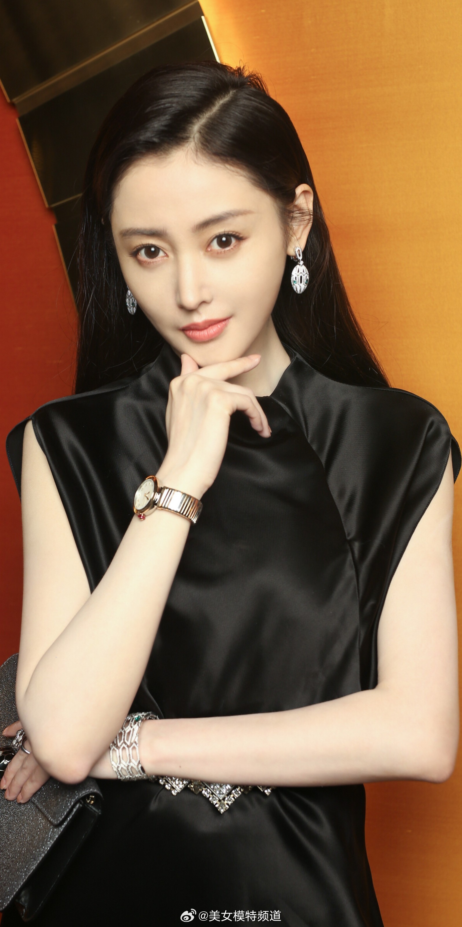 张天爱贵气优雅名品代言写真