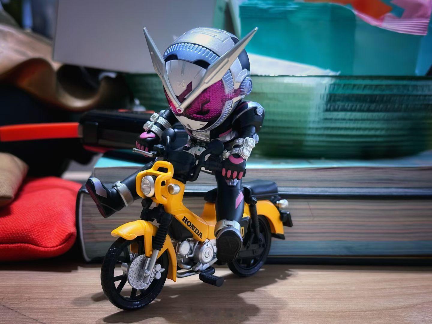 有喜欢骑摩托的老铁吗？幼兽这个车大家觉得怎么样？