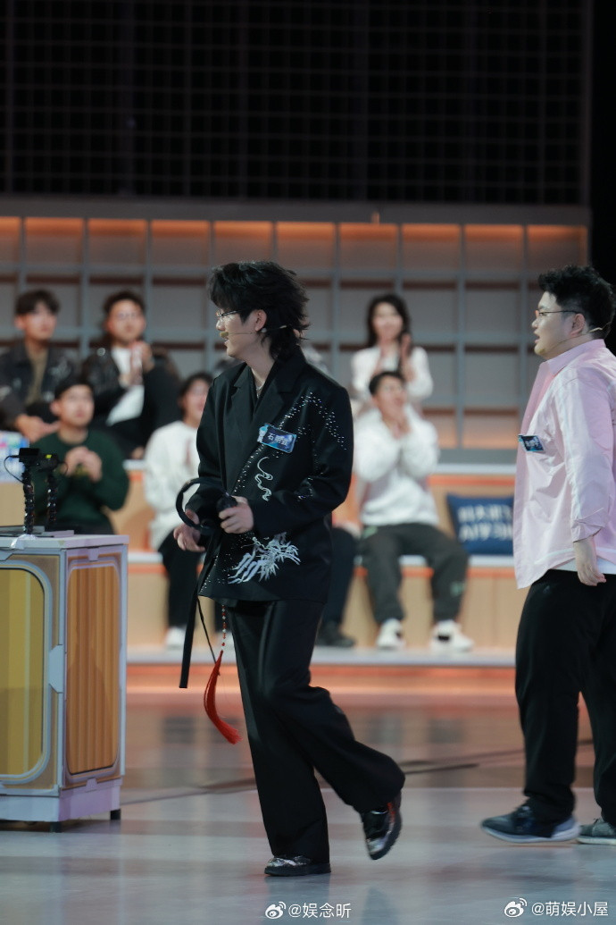 石明鑫说中国队不能输孙艺豪给中国队赢了两场沉浸式感受赛场热血！《双面数局》收官冲