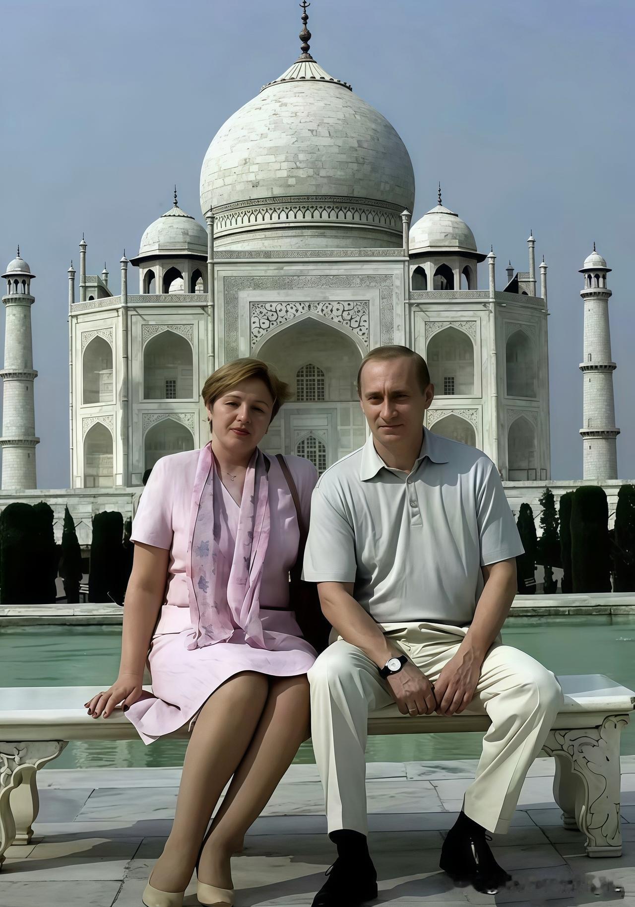 我跟你说个事儿！70多岁的硬汉俄总统，这次在记者会上，终于不再藏着掖着了。