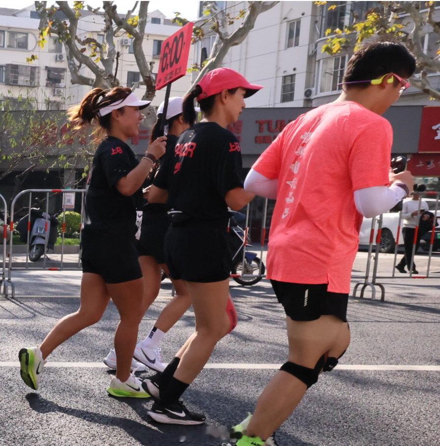 2025上海马拉松的官方配速员和品牌配速员。上海马拉松2025上海马拉松赛事