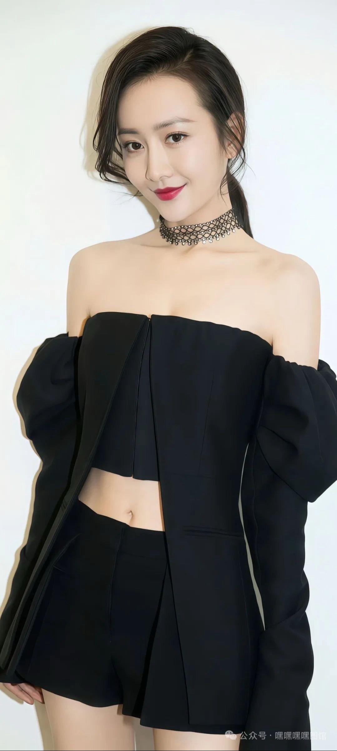 王鸥 性感红唇💋