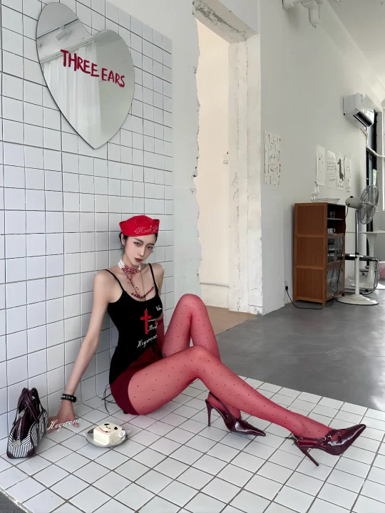 Red skin 👠🥀❤️‍🩹