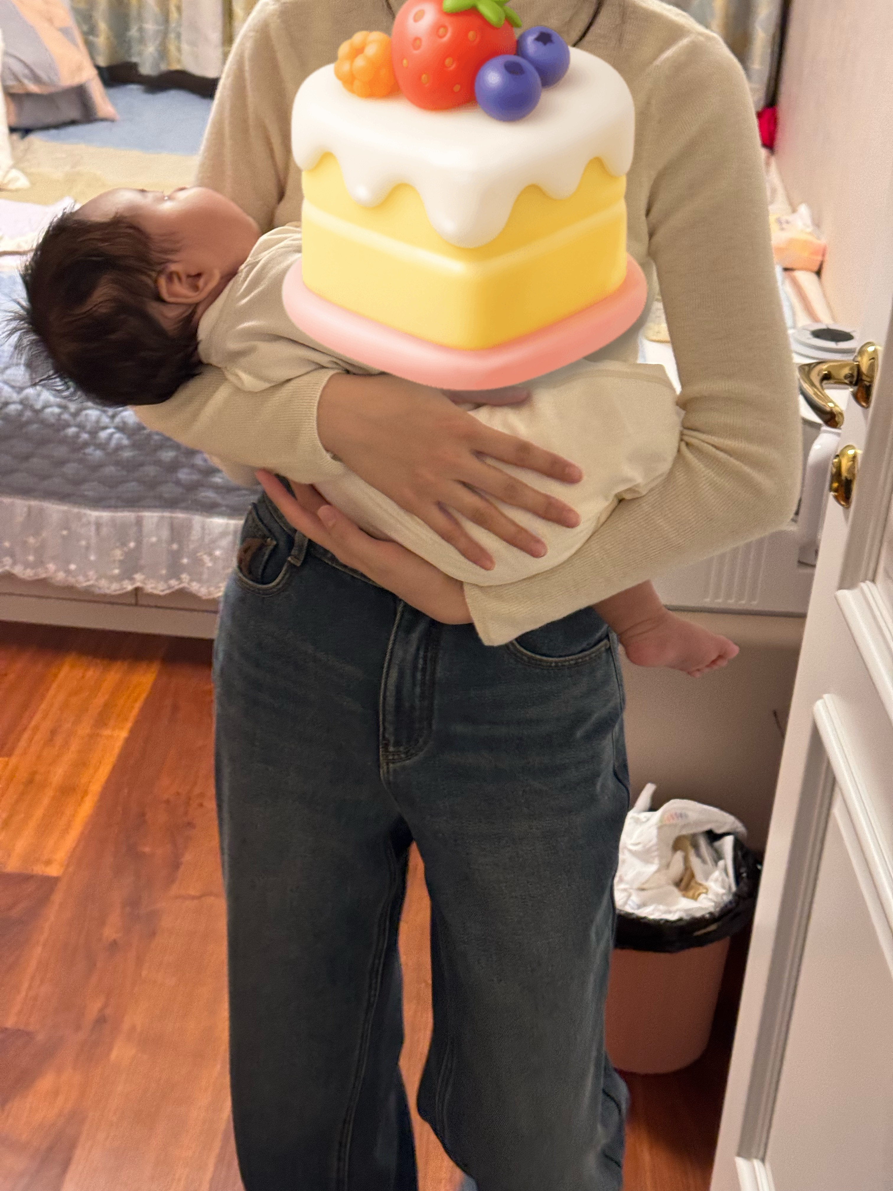 情人节大家都在干嘛！我来看闺蜜的小宝宝了然后被成功劝退哈哈哈哈