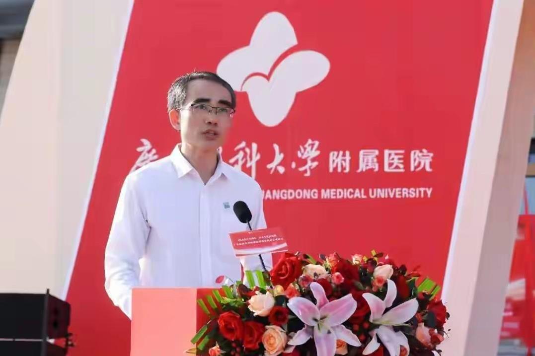 最近两家高校直属附属医院新院区的消息很是引人注目。10月1日，广东医科大学附属医