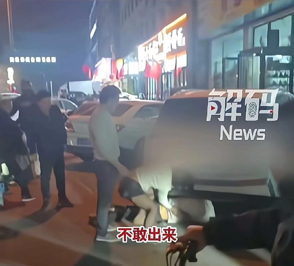 小偷做梦都想不到有天能这么窝囊[捂脸哭][捂脸哭][捂脸哭]！小偷以为选个女生下手，从