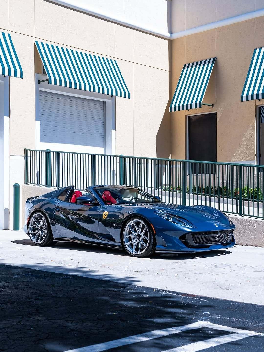 Ferrari812GTS​​​