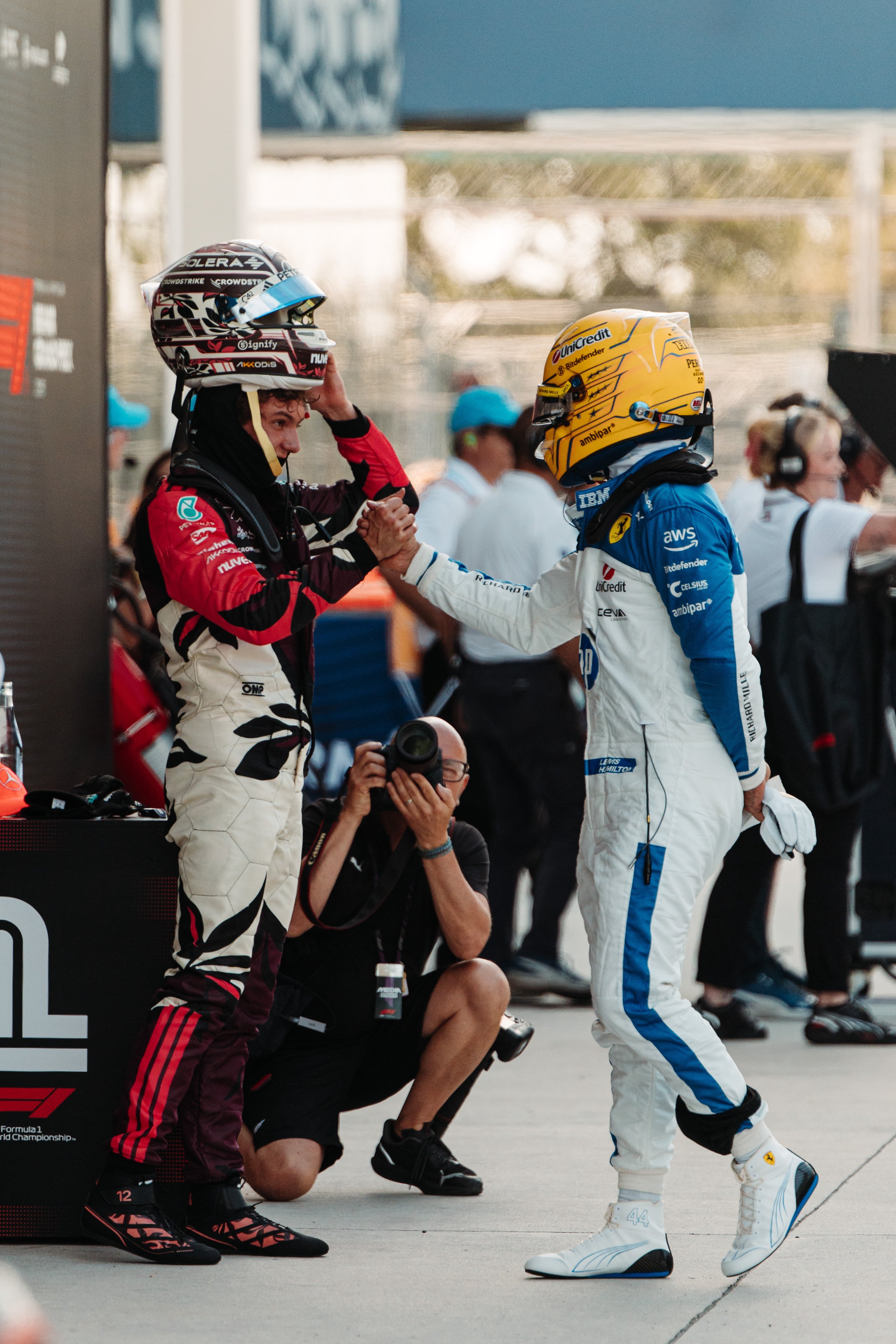 汉密尔顿祝贺安东内利💪F1赛车2025F1迈阿密大奖赛​​​