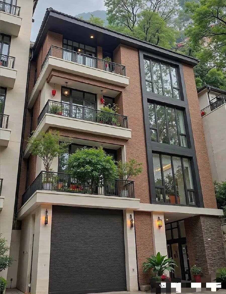 如果这两栋房子送给你住，你会选哪栋？