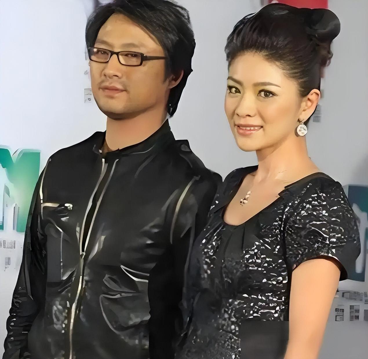 汪峰的魅力一直成谜！四段婚姻、五个孩子、四个妈，在娱乐圈无人能及。前