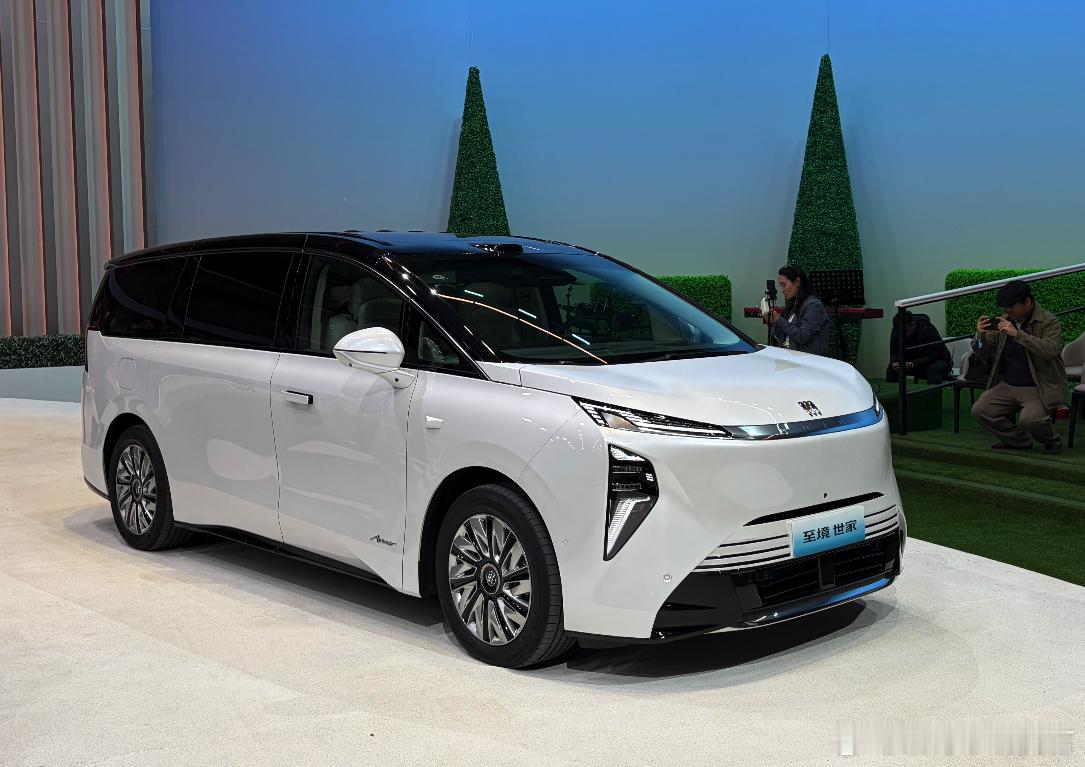 上汽通用别克别克至境世家上市即交付家用大空间MPV别克的MPV产品力很好，但价