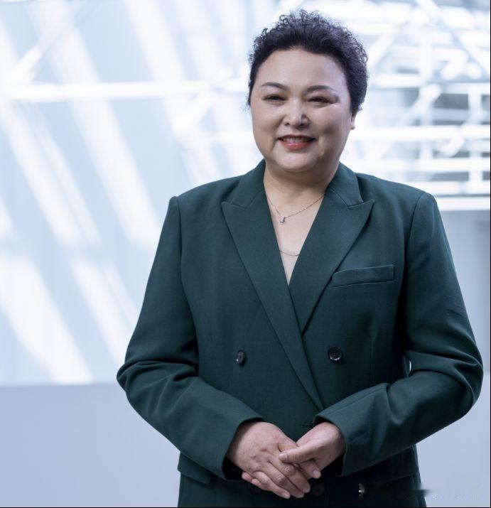 事实核查：数据基本准确任职情况：王凤英已于2023年1月加入小鹏汽车，