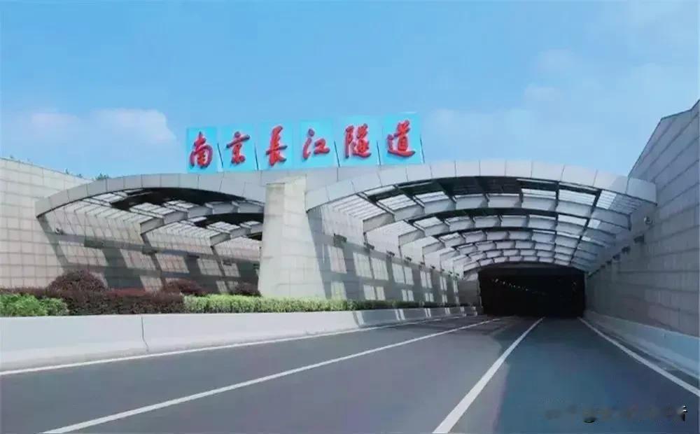 苏州古城区解除外牌限制，南京是否会跟进?目前南京主城对外地牌照