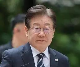 🌞中日冲突如果演变成中日战争，那么这个世界可能除了俄罗斯与朝鲜，全世界很有
