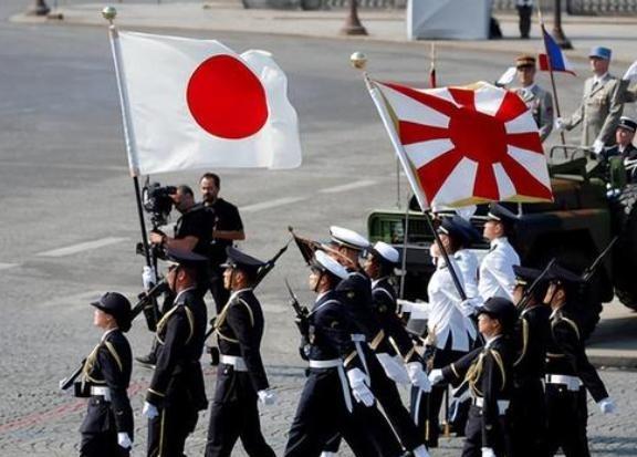 就因为我国在日本不断挑衅下没有动用武力打击，最近国内就有一种不团结的声音不断出现