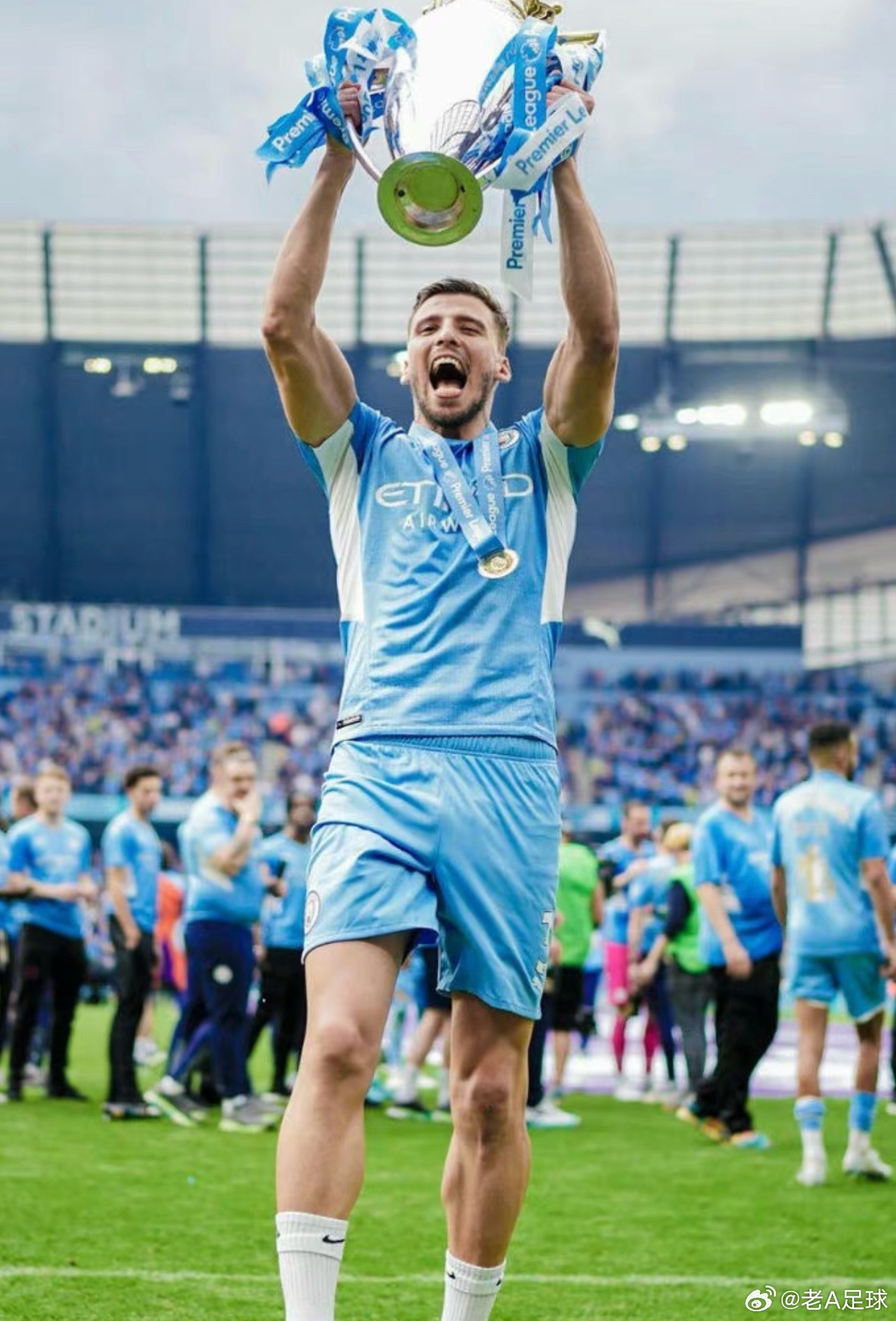 曼城后卫鲁本·迪亚斯在接受DAZN采访时，直言欧冠再战皇马，在他眼里已经提前上演