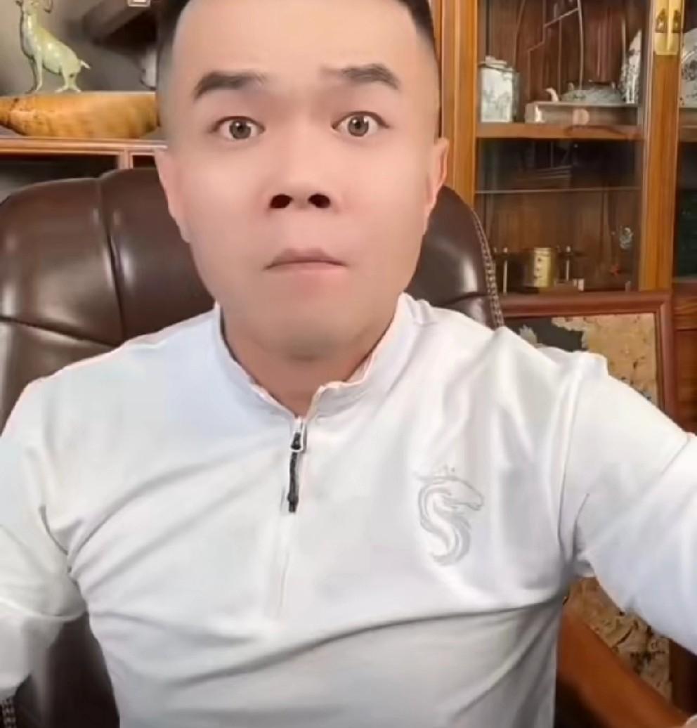 小胖分析为什么很多大网红不愿意和沈曼玩？关键时候你不站人