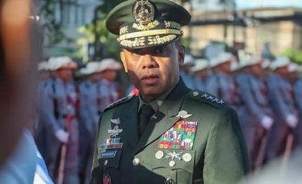 菲律宾军方曾表示，只要有一个菲律宾士兵，死在仁爱礁，就会引发美菲共同防御协议。