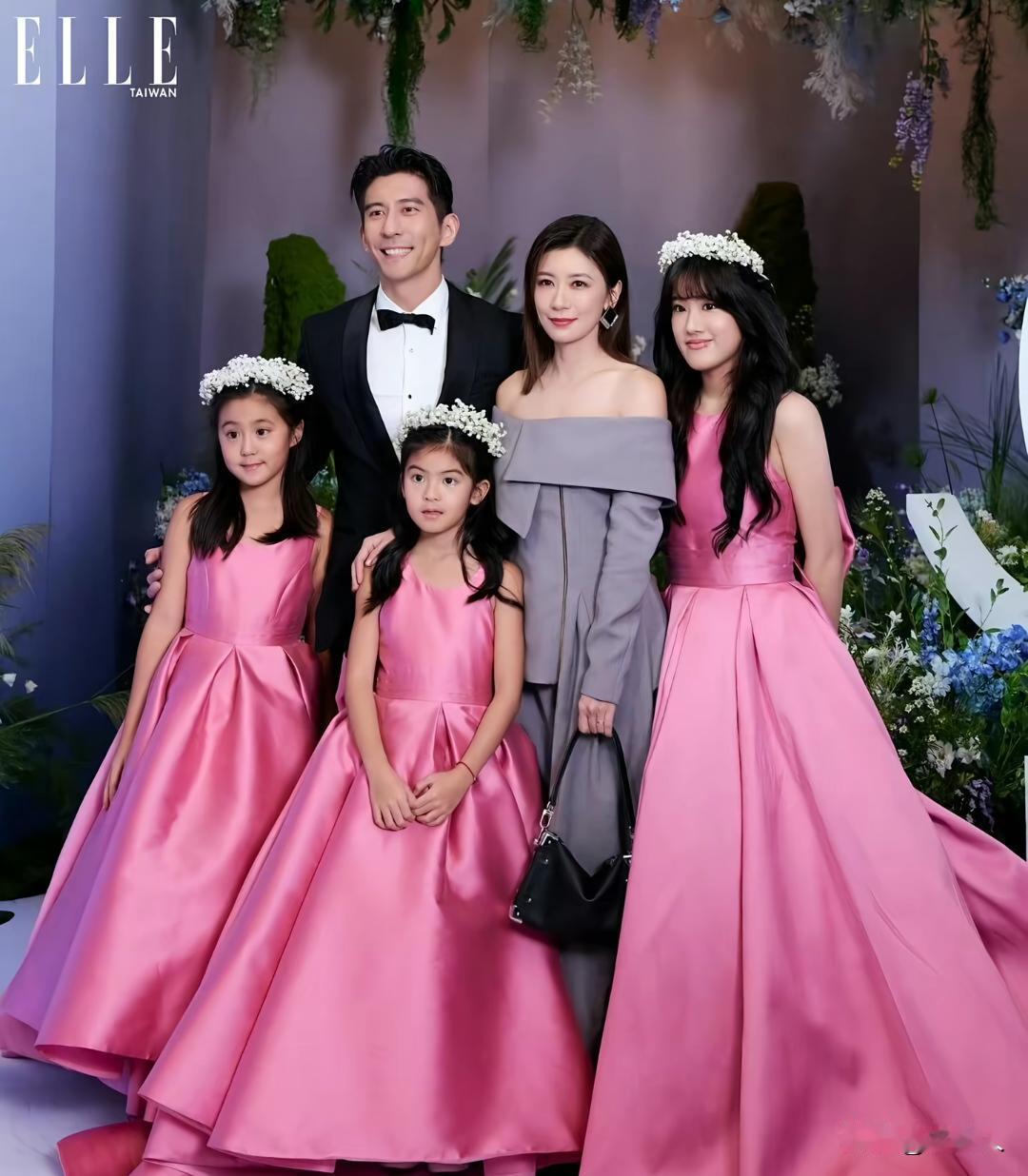 看得出来贾静雯的大女儿是跟前任生的，二女儿、三女儿是跟现任生的。主要是太明显了，