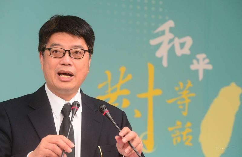 台陆委会主委邱垂正表示，民进党当局始终都关怀并支持相关业者，台当局也会跟业者与民