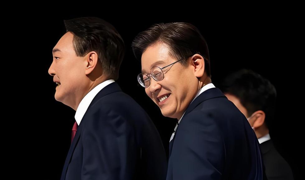 尹锡悦当有“三宗罪”！现在来看，李在明对尹锡悦下狠手！真可以说是一点都不冤枉他！