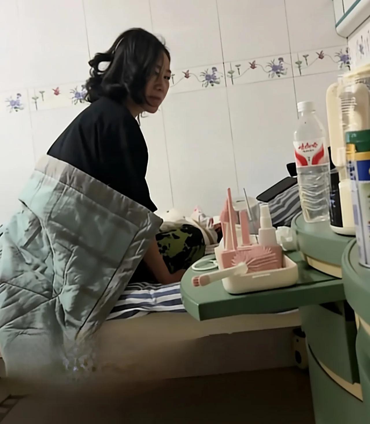 带娃的不易，才是年轻人不愿生育的真相这个视频太真实了！从满心期待当奶奶，到三