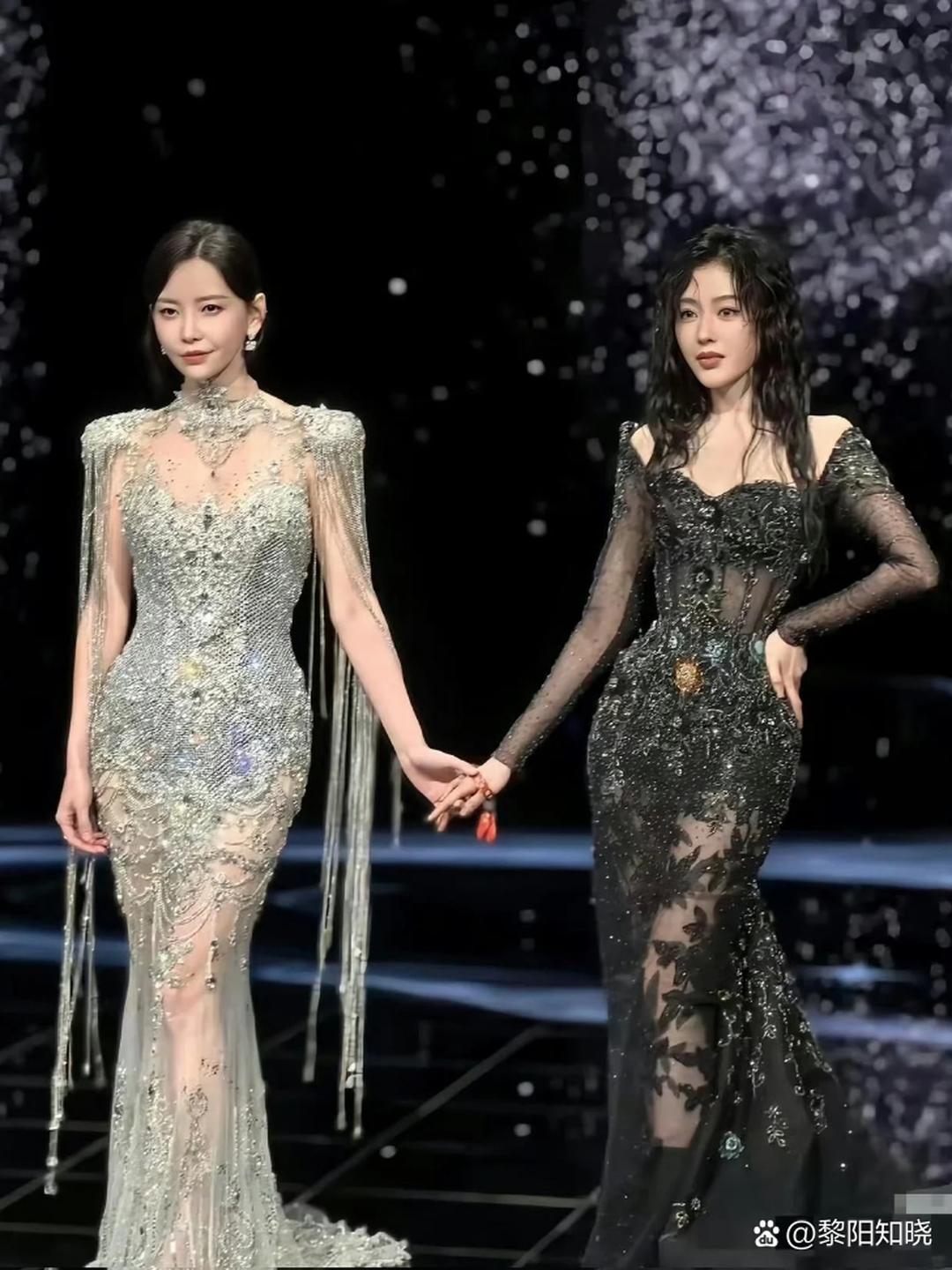 我的天，她们俩在一起好难选！