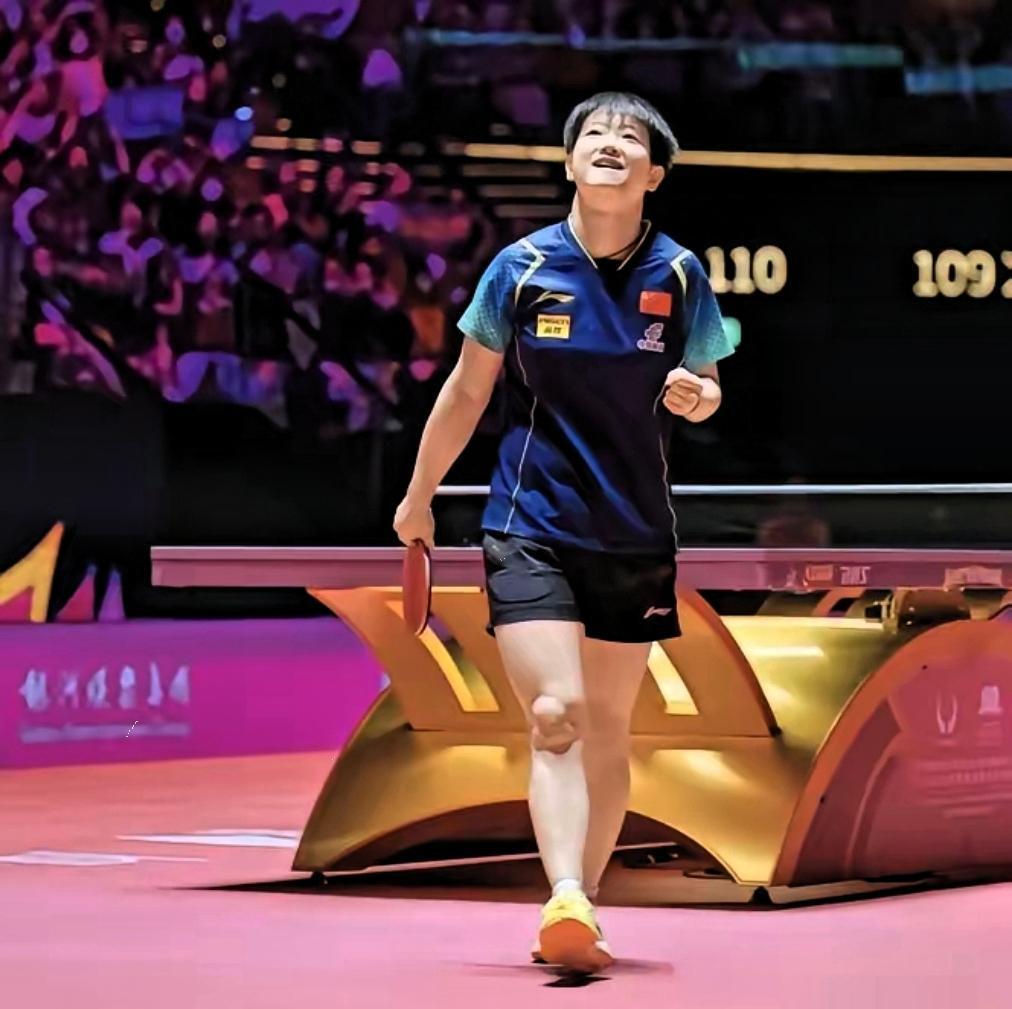 别拿孙颖莎的200周，去碰瓷邓亚萍的374周。我告诉你，这是对孙颖莎的侮辱。​