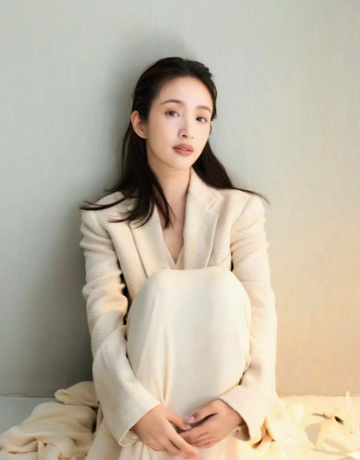 【人像摄影】中国台湾演员林依晨。林依晨参加花少8只带一丢丢化妆品林依晨能不化妆就