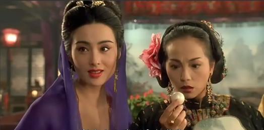 1995年，向华胜不顾原配的不满，和张敏同居了9年，原配终于忍不了提出分手，向华