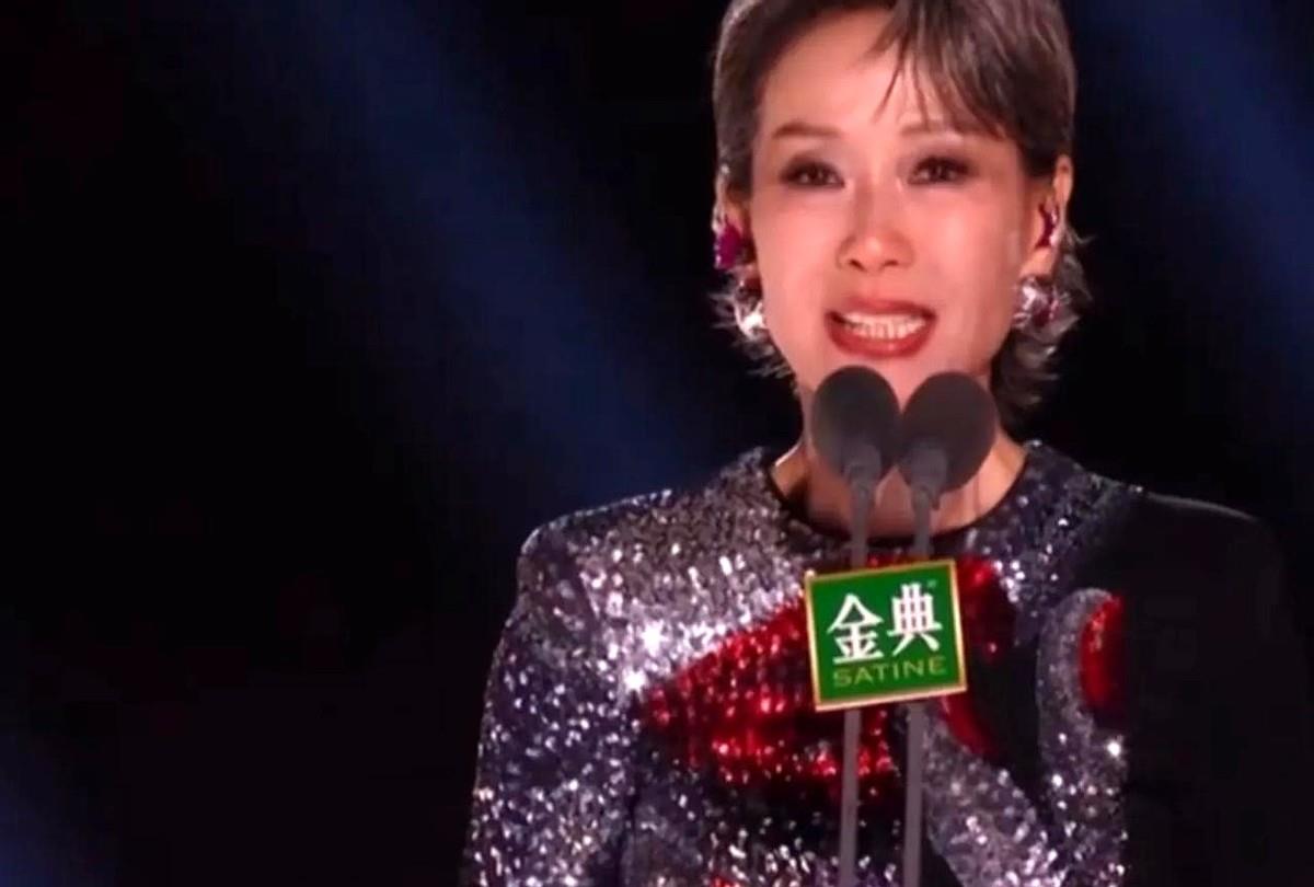 吴宣仪这次算是彻底看清芒果的套路了！浪姐刚结束，芒果急着搞了个《假期中的姐姐》