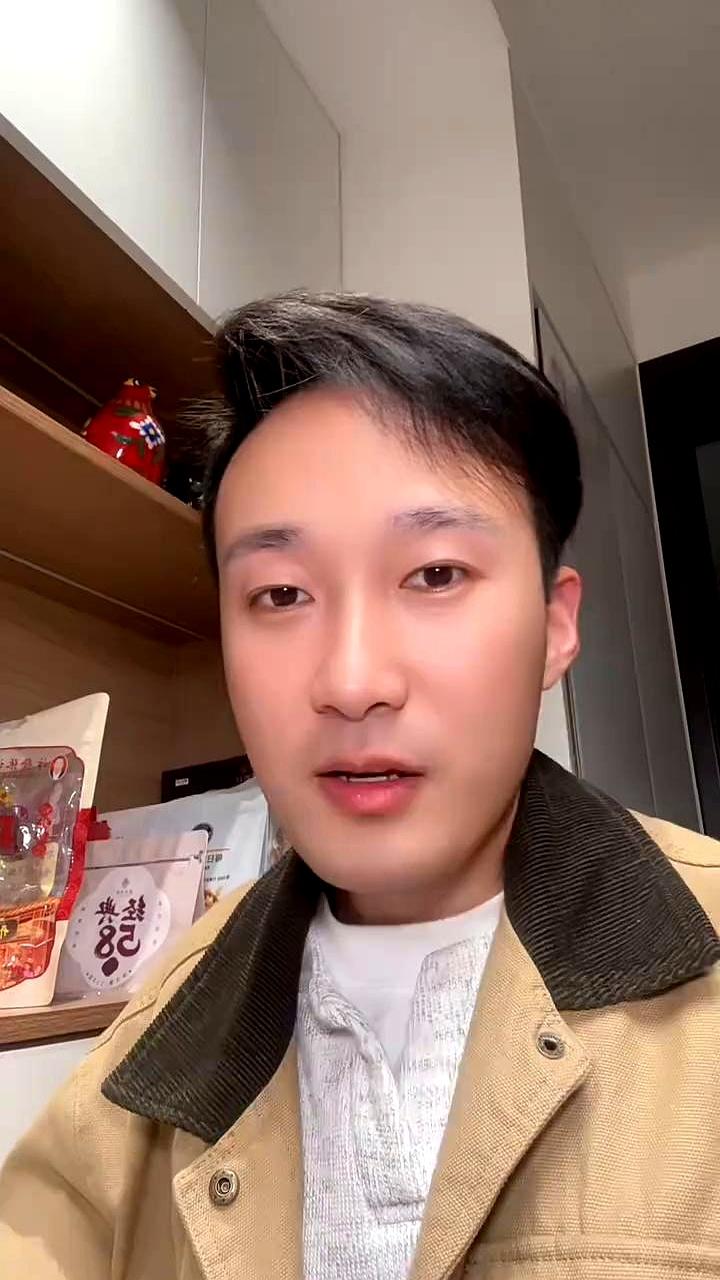 网友都说胖东来必买清单就这五样，你家有几样？说实话，那个八块多的黑豆酱油我真买