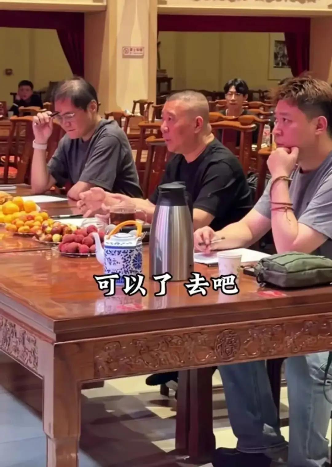 德云社教导主任这个位置，李鹤东比杨鹤通更合适。杨鹤通的上位，更多是走人情通道，