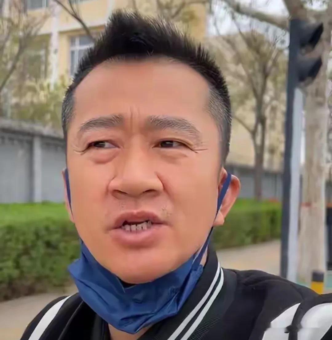 李嘉明，太敢了！7月14日，42岁的演员李嘉明引发全网网友关注讨论！起因竟