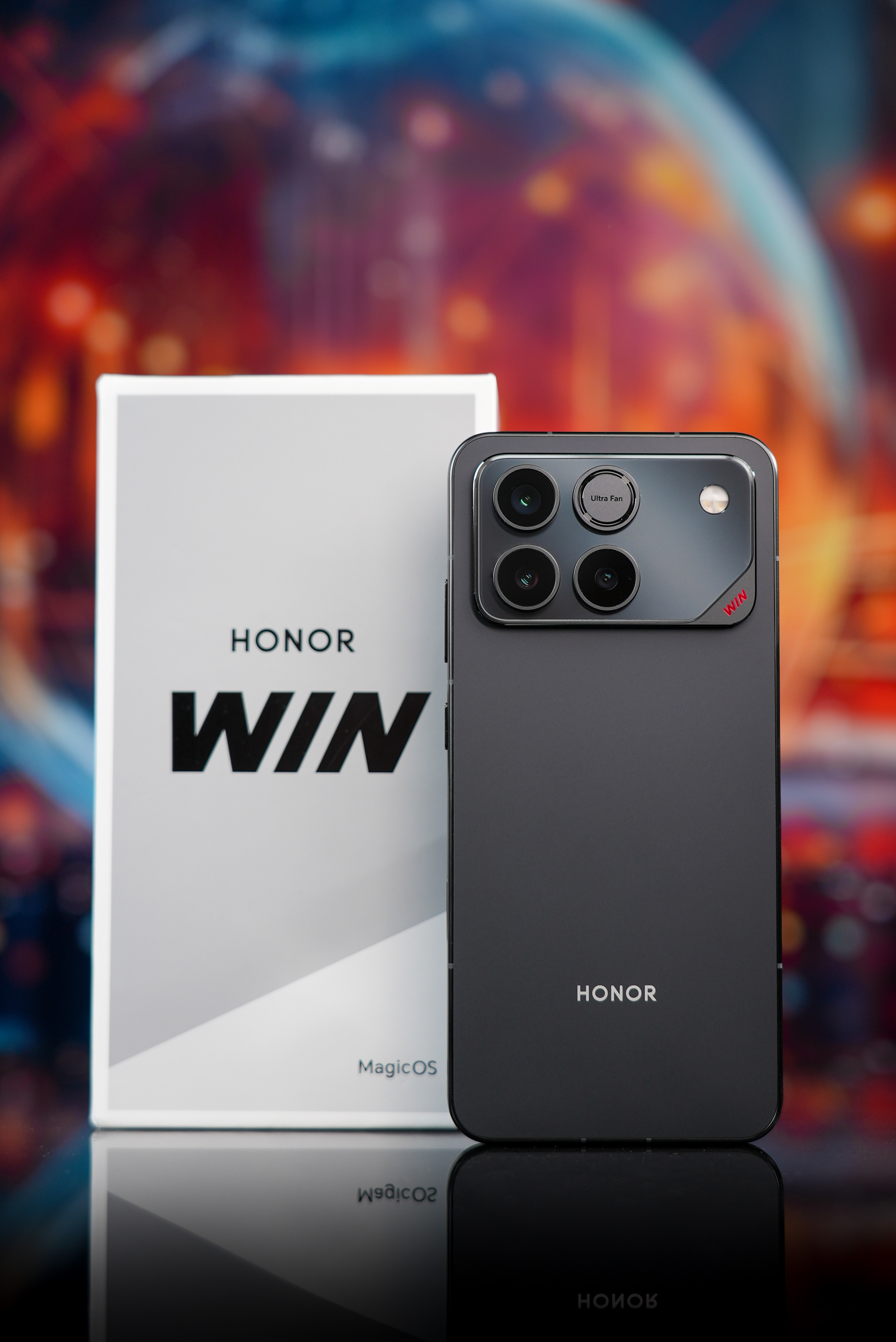 荣耀WIN「快开黑」荣耀这次把GT升级成WIN，用上了第五代骁龙8至尊