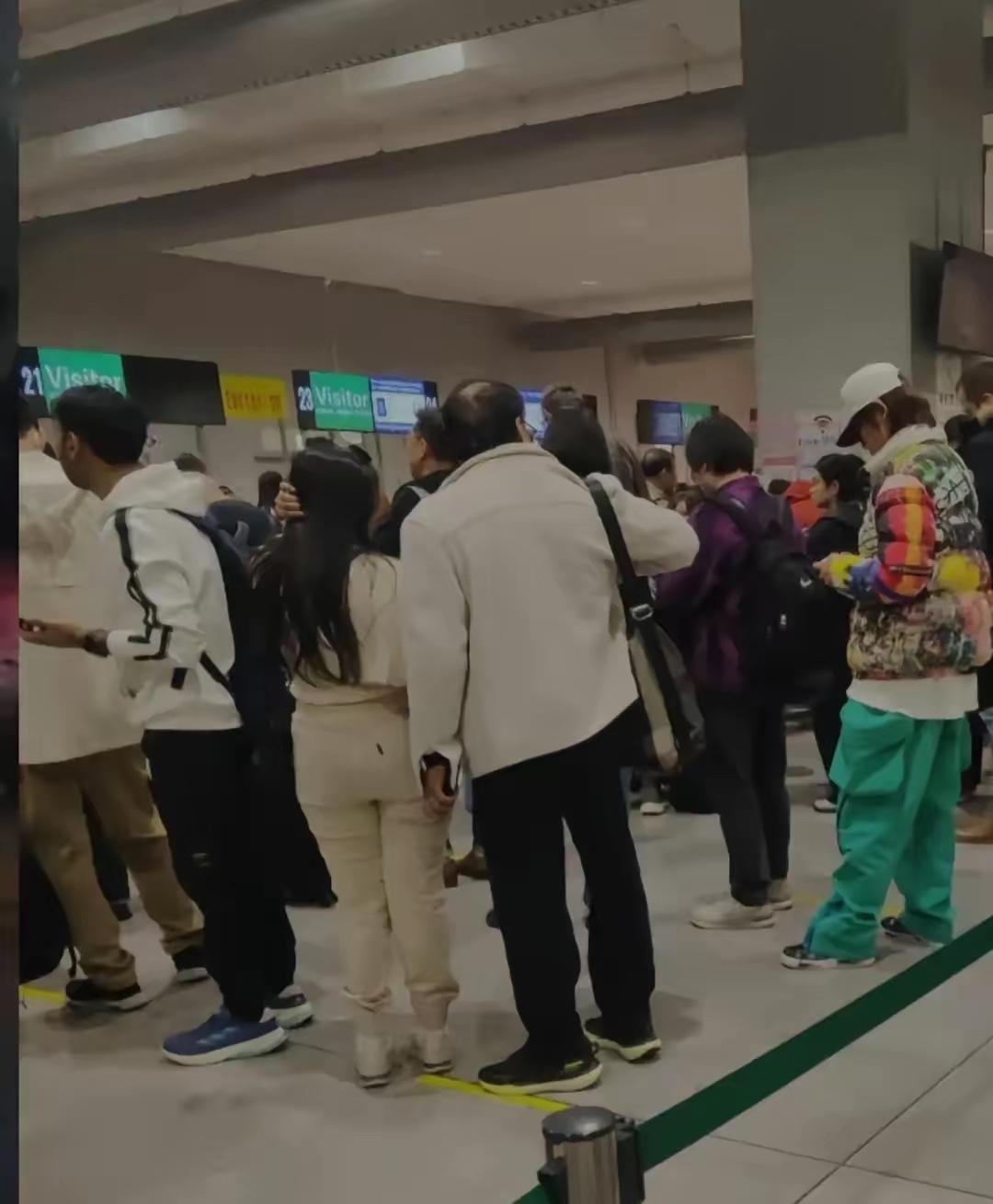 听人劝吃饱饭！小王日本游竟回不来了！航线取消后机票价格坐火箭，直飞票秒光转机得