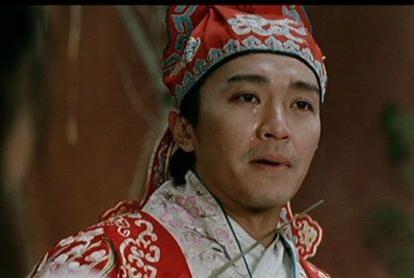 百年周星驰同样会跌下神坛！花无百日红，人无千日好。高处不胜寒。没有人能永远处