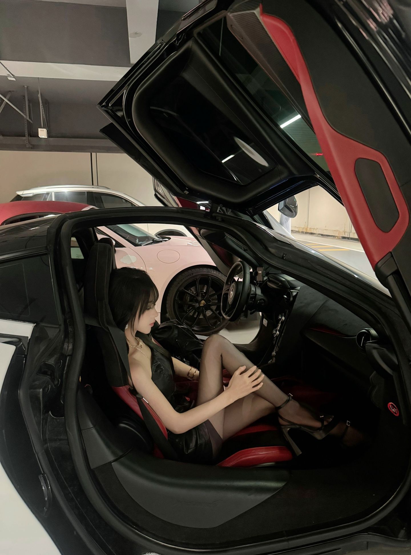 “耐克”车是比较帅…