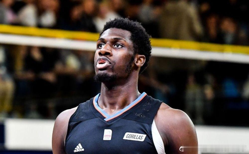 NBA骑士掘金快船交易骑士队在佩顿·沃森交易中获得了伊斯梅尔·卡马加特的选秀权