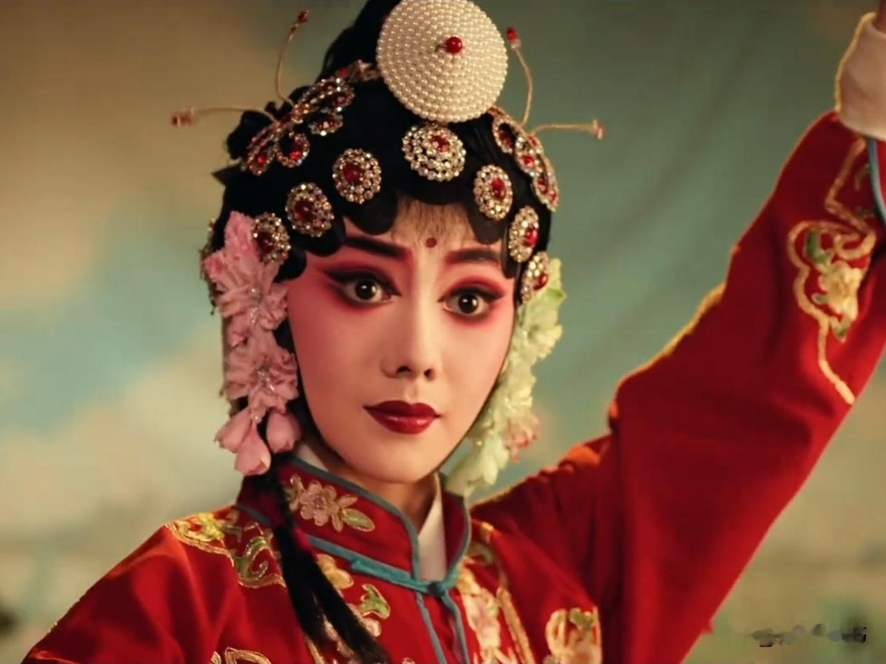 追剧《主角》到18集，把我这个老头看的有些泪目了：一个山沟沟的烧火丫头一夜成角了