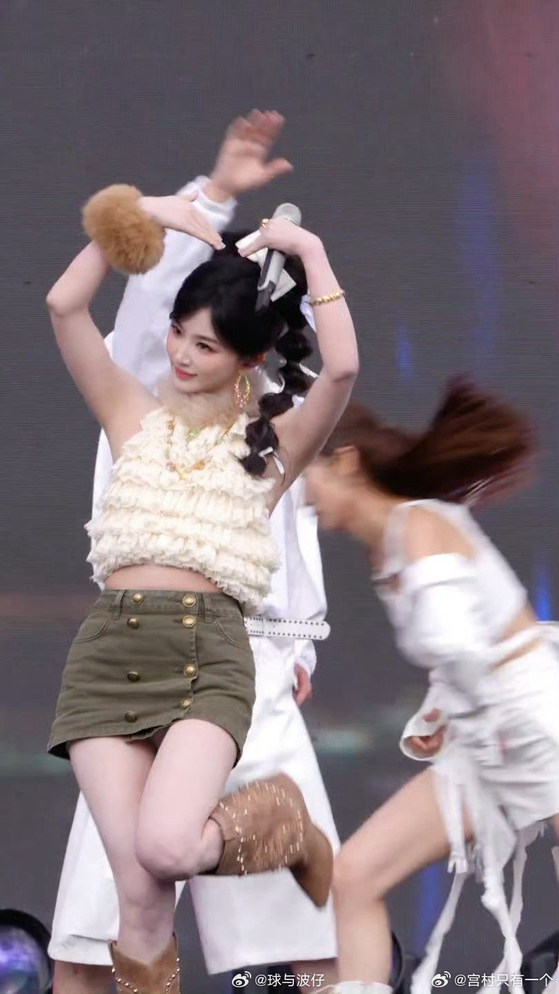 #孔雪儿##孔雪儿#🙌🙌你是始料不及的心动，是我唯恐不及的惊鸿🦋🤎​