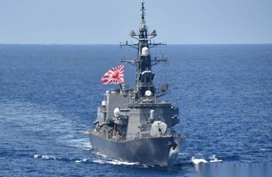 穿越台湾海峡后，日舰马不停蹄奔向下一处目的地，日媒：看来高市认为恢复过航台海时机