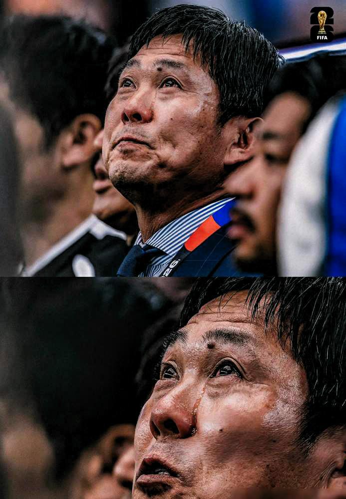 日本队这波操作太狠了！三大核心缺席，球迷直接破防：16强都悬，还做梦夺冠？世