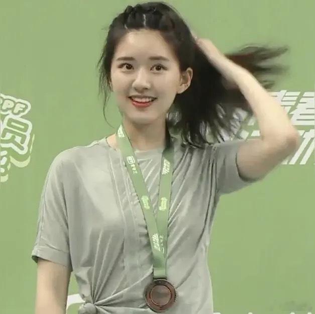 1.赵露思的《我不成仙》男主还未定，王鹤棣虽说为了拆跟虞书欣的cp找赵露思做演