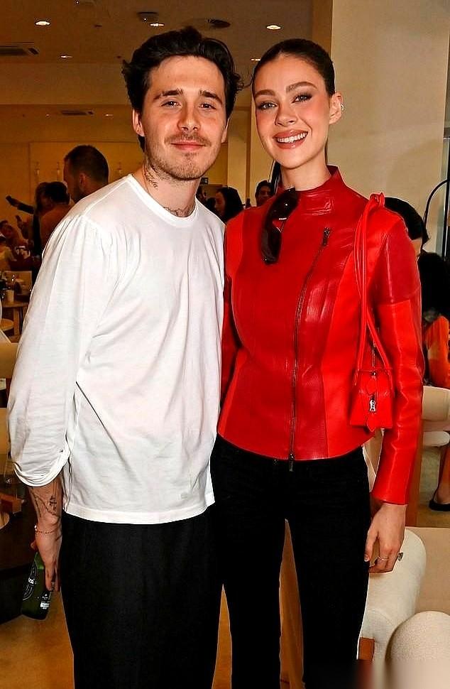 让爹妈有事儿通过律师联系自己。我看到这消息的时候，第一反应是，真的假的？这可