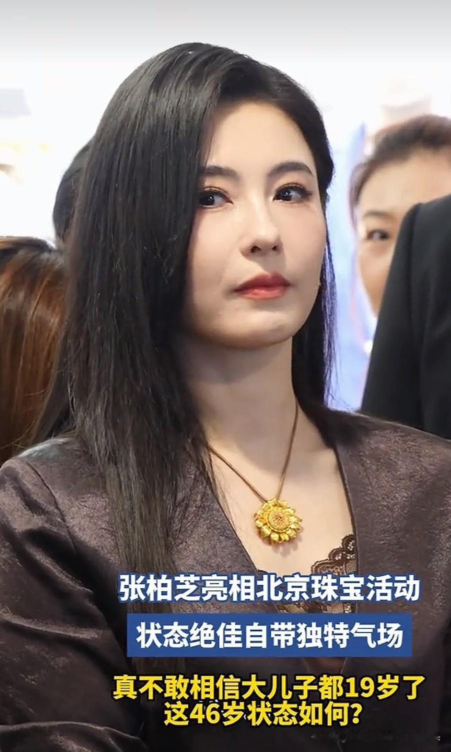 很多人更喜欢王菲，也有很多人喜欢张柏芝。他们彼此都瞧不起对方。但我朋友说得特别通